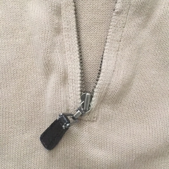 Gap. Men's small pullover. - Picture 3 of 3